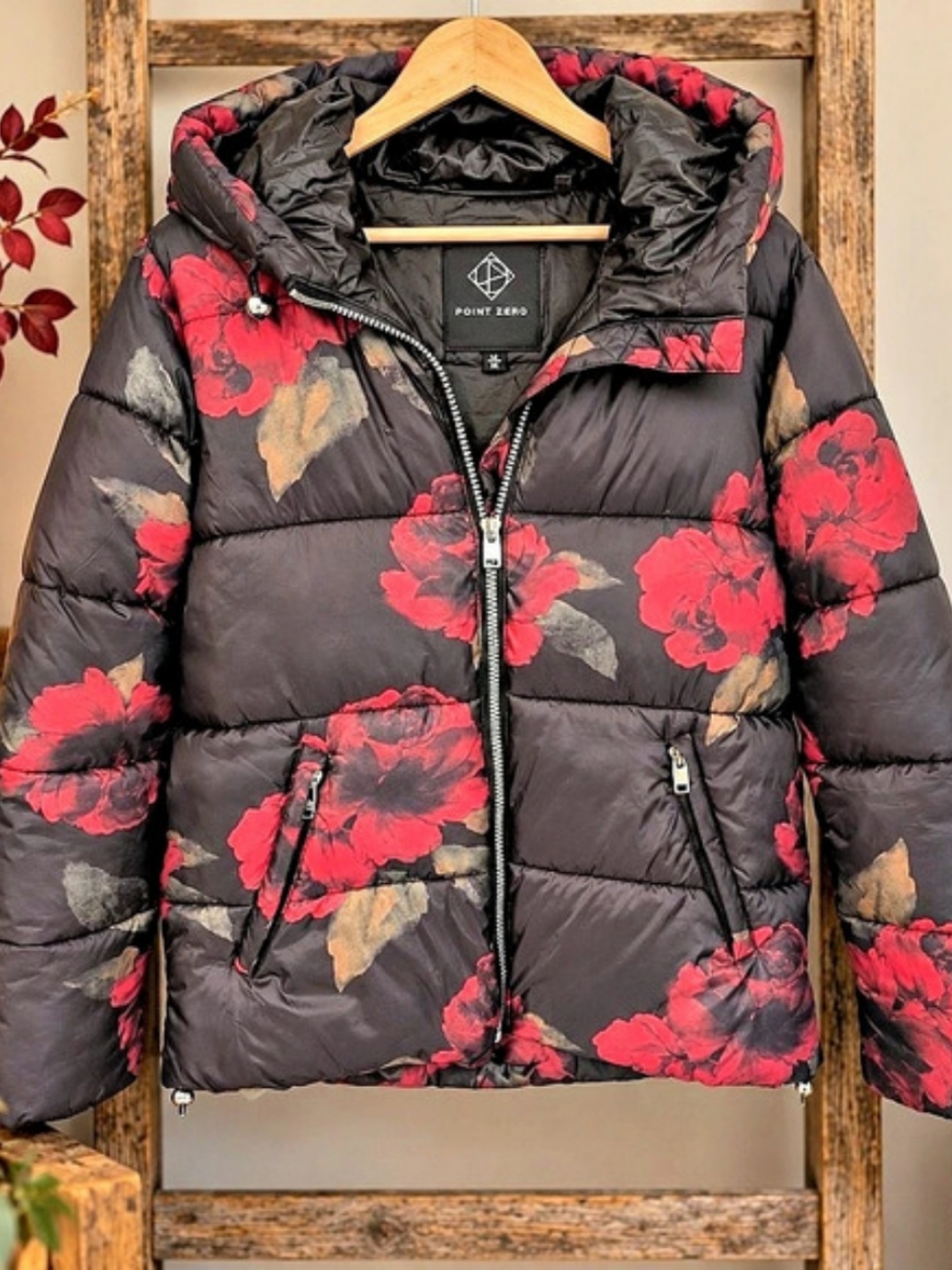 Point Zero Floral Hooded Puffer Jacket M Red Black 22.5” P2P